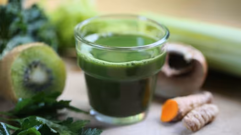 Glass with ego shifter